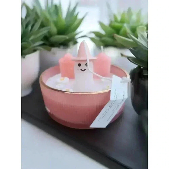 CUPCAKES & CASHMERE Pink Halloween Ghost Candle "you've Been Ghosted" - Picture 1 of 3